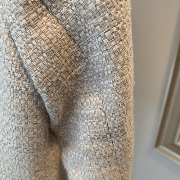 Blazer - Picture 5 of 7